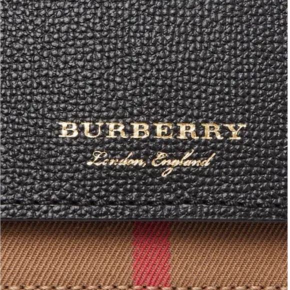 Burberry Hampshire Crossbody House Check Derby In Black